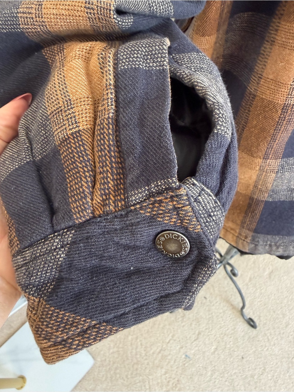 Dickies Navy and Brown Plaid Hooded Shirt snap up Jacket. L - Picture 5 of 7